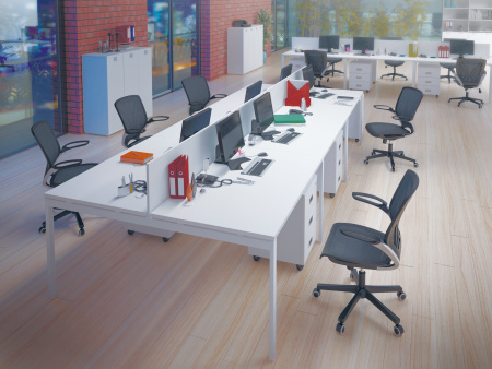 Стол прямой на металлоопорах TES28412639