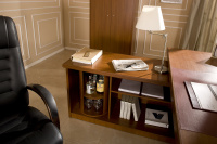 Стол письменный BRT19410001